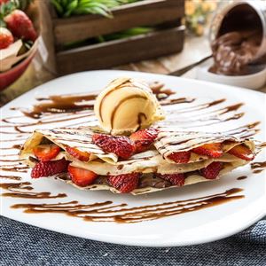 034. CREPE MORANGOS E NUTELLA