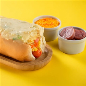 10 - Hot Dog Tradicional + Calabresa + Cheddar