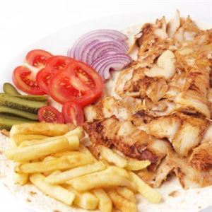 16. DONER KEBAP DE FRANGO