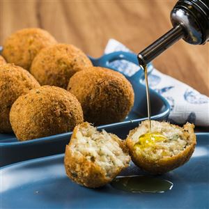 BOLINHO DE BACALHAU (4 UND.)