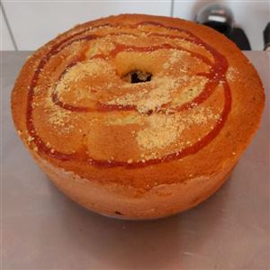 BOLO DE GOIABA COM QUEIJO