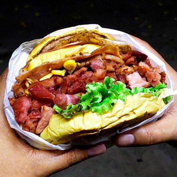 Burger X-Residência + Coca-Cola 200ml (Juninho)