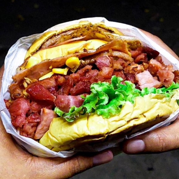 BURGER X-RESIDÊNCIA (X-TUDO) + GUARANÁ ANTARCTICA 200ML