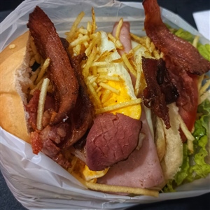 CHEES-TUDO DE HAMBÚRGUER DE PICANHA