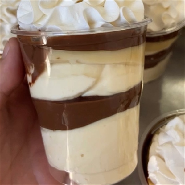 Copo de creme de ninho e nutella