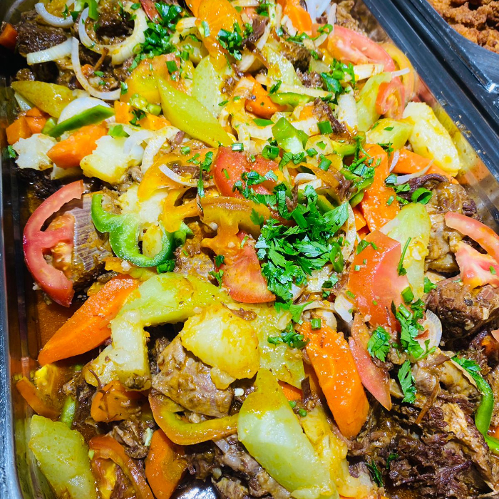 COSTELA DE BOI COM LEGUMES