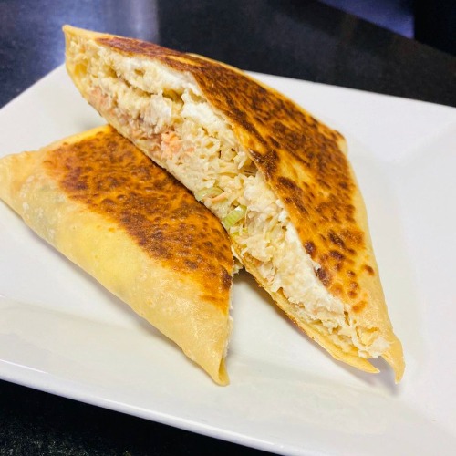CREPE DE SALMÃO GRELHADO COM BACON