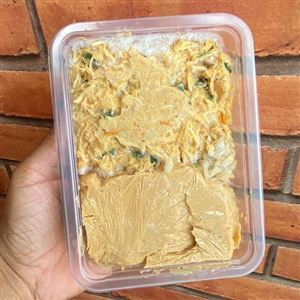 Fricassê de Frango, Arroz Integral e Purê de Banana
