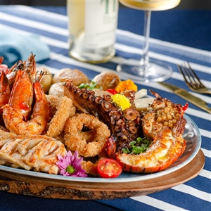 GRELHADOS AL MARE