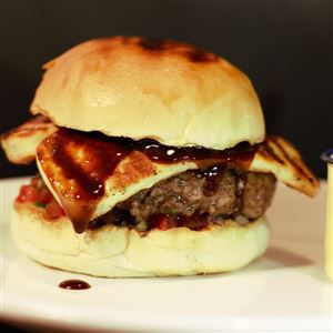 HAMBÚRGUER CHURRASCO