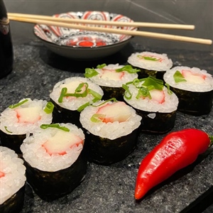 KANI MAKI