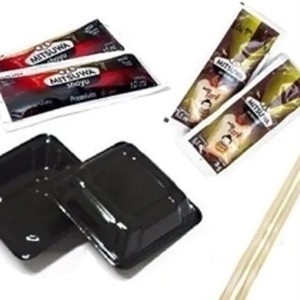 NÃO ENVIAMOS HASHI E MOLHO!!      KIT DELIVERY (2 SHOYU,1 TERIYAKI, 1 HASHI E 1 PORTA SHOYU)