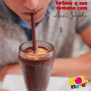 MONTE SEU AÇAÍ SHAKE