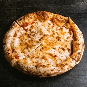 PIZZA MOZZARELA