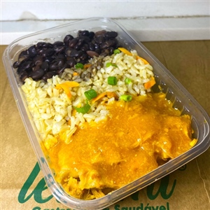 P SOBRECOXA DE FRANGO DESOSSADA COM ARROZ INTEGRAL E FEIJÃO