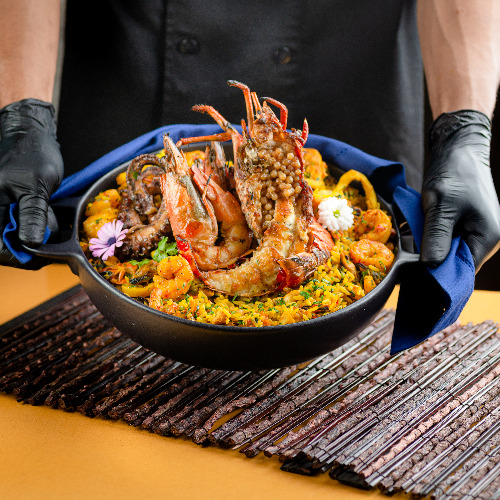 PAELLA DE FRUTOS DO MAR