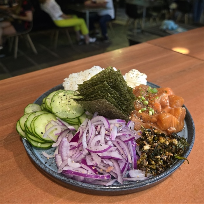 POKE SALMÃO - 400 GRAMAS