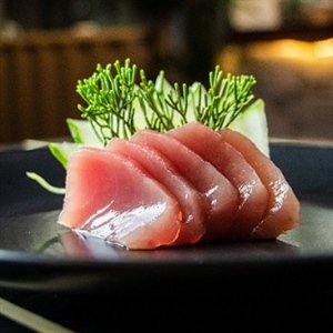 SASHIMI DE ATUM 8 UNIDADES