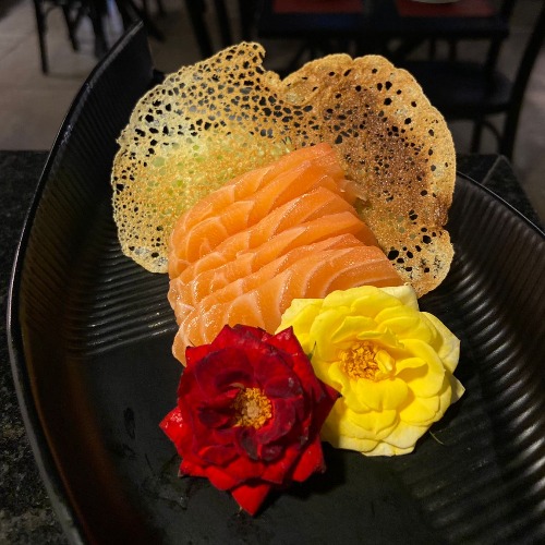 SASHIMI DE SALMÃO