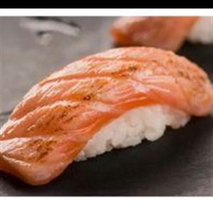 SUSHI FLAMBADO - PORÇÃO COM 2 UND