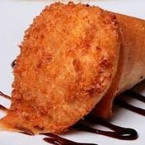 CONE PRESUNTO, QUEIJO, TOMATE E ORÉGANO.