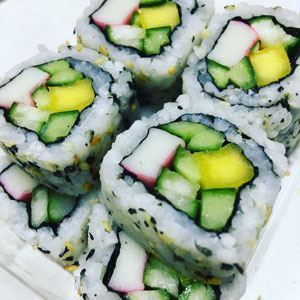 URAMAKI CALIFÓRNIA