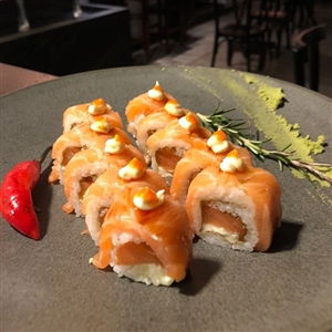 URAMAKI ESPECIAL