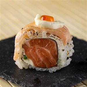 Uramaki Roll Salmão Snow Spicy