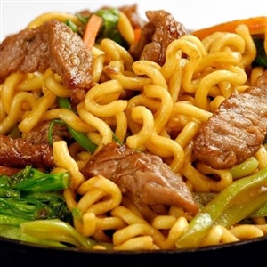 YAKISSOBA DE BOI