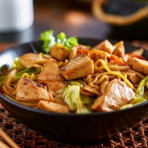 YAKISSOBA FRANGO