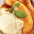 BANANA FLAMBADA COM SORVETE DE CREME