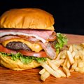 CHEESE SALADA BACON