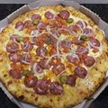 (PIZZA DO DIA) MISTA GR COM REFRI 1,5 LITROS