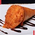 CONE FRANGO COM CATUPIRY